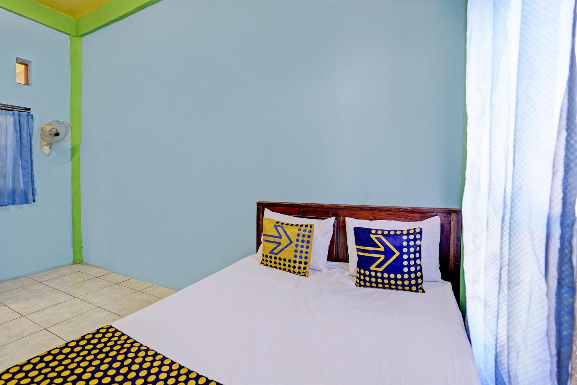 Oyo Life 93037 Nova Jaya Homestay Syariah Lamongan المظهر الخارجي الصورة