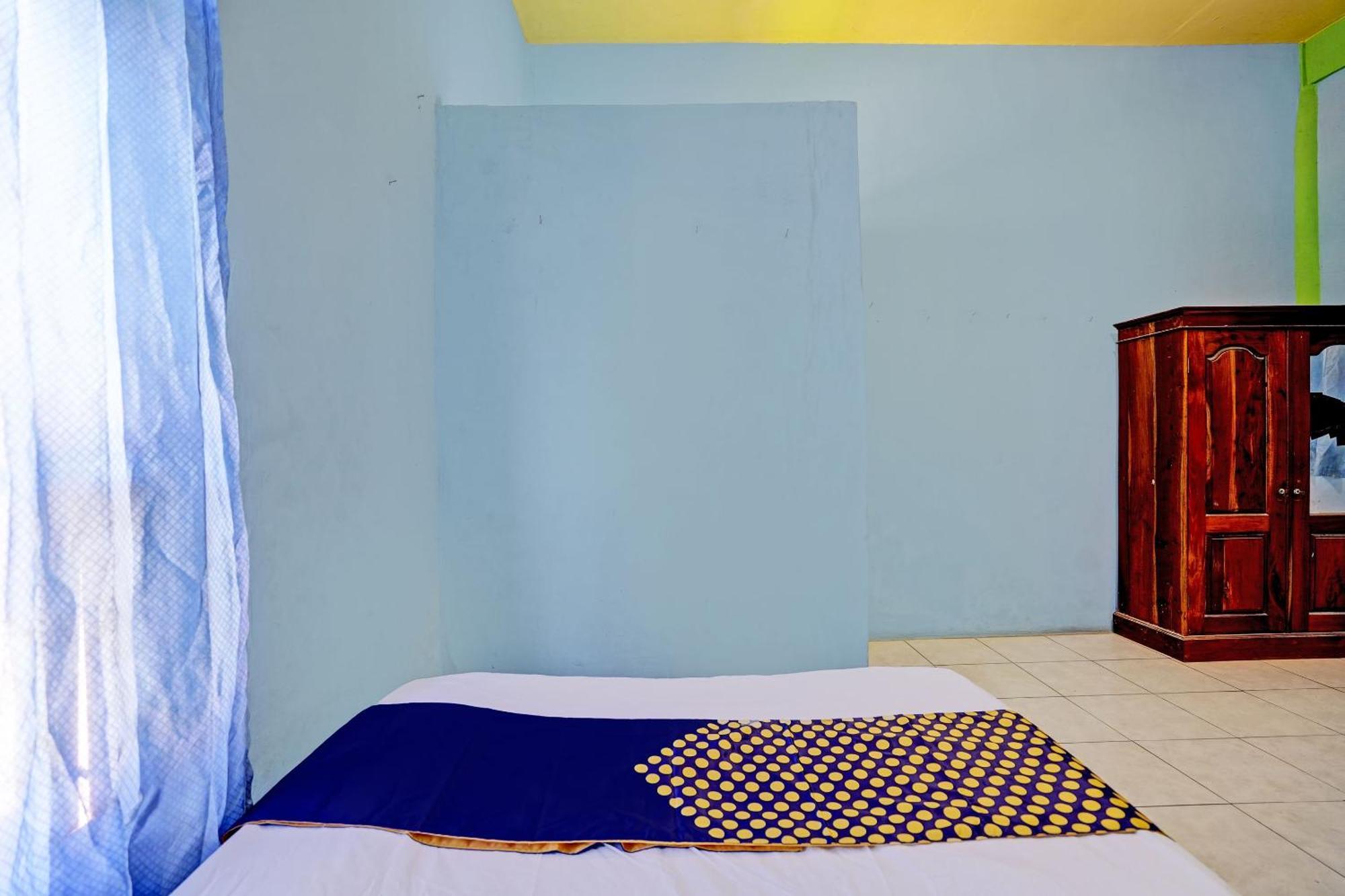 Oyo Life 93037 Nova Jaya Homestay Syariah Lamongan المظهر الخارجي الصورة