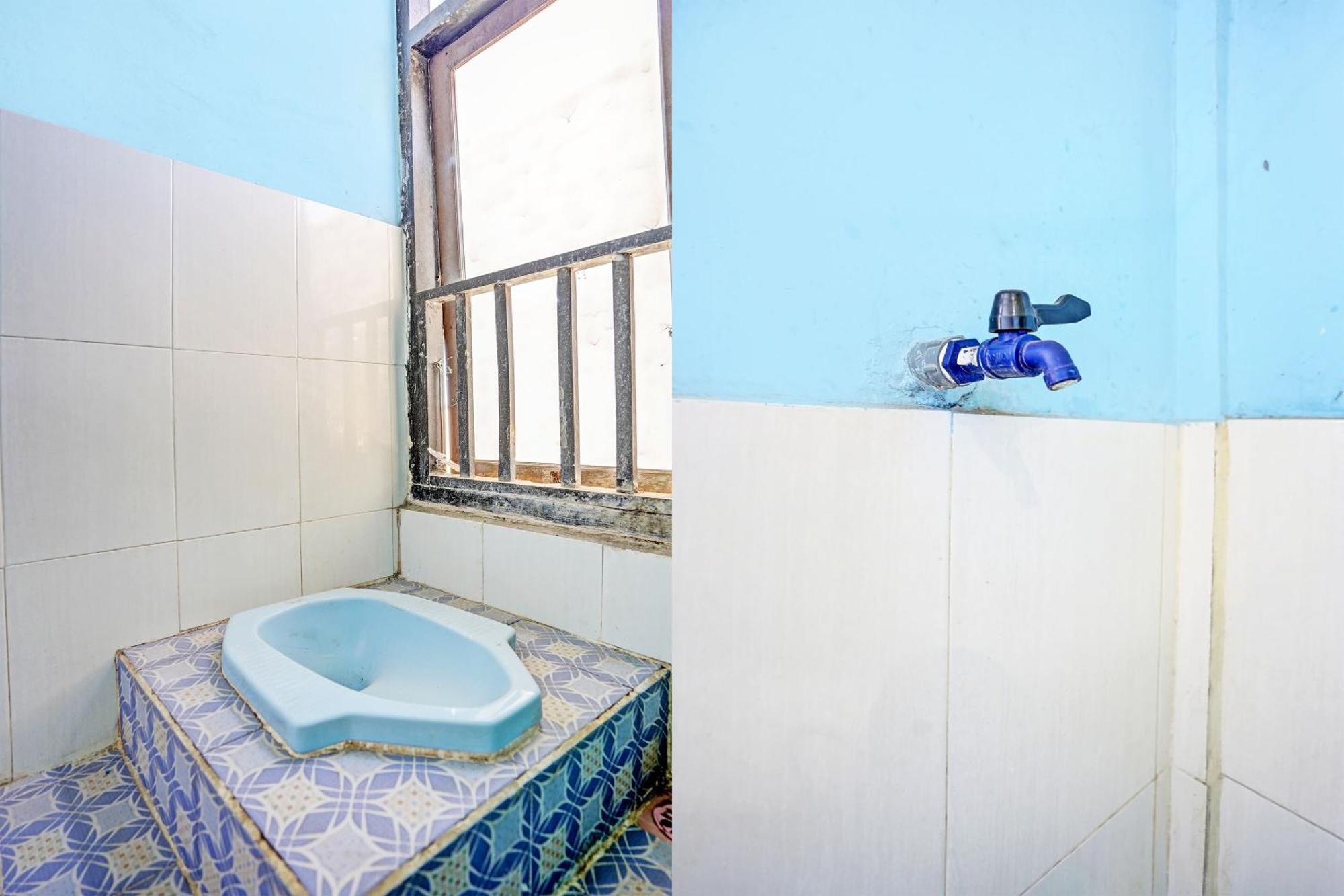 Oyo Life 93037 Nova Jaya Homestay Syariah Lamongan المظهر الخارجي الصورة