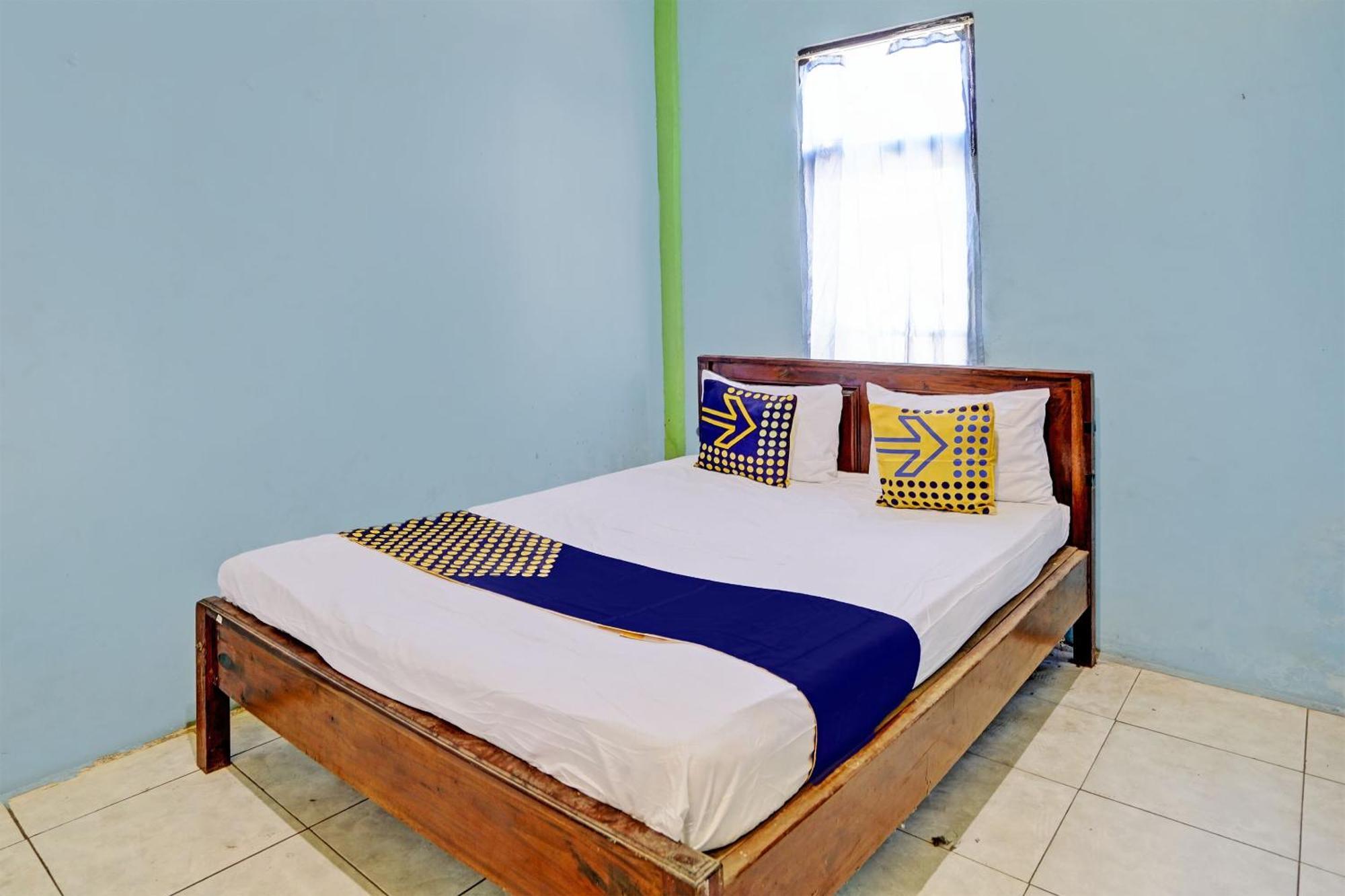 Oyo Life 93037 Nova Jaya Homestay Syariah Lamongan المظهر الخارجي الصورة